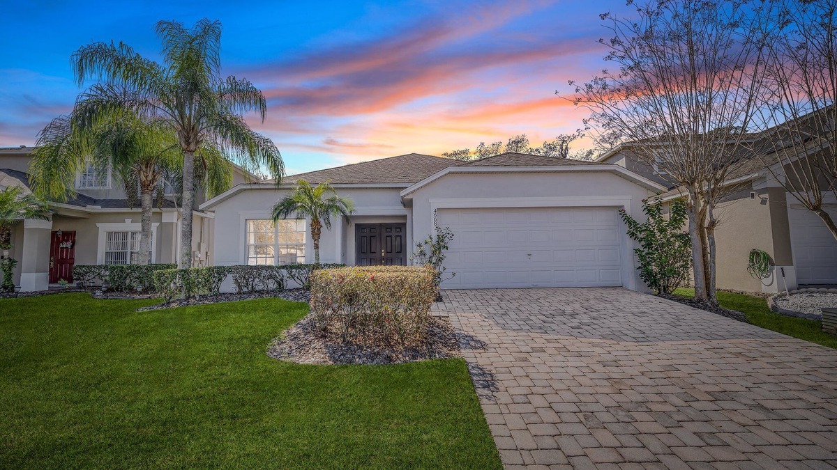 Cumbrian Lakes House | Beautiful home with a private pool. Close to Disney and pet friendly.
