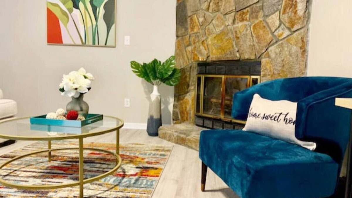 Northeast Raleigh House | Beautiful home with king bed stoned fire place and pool/Games for famlies