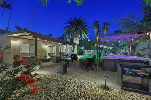 Paradise House | Beautiful home with spa and golf