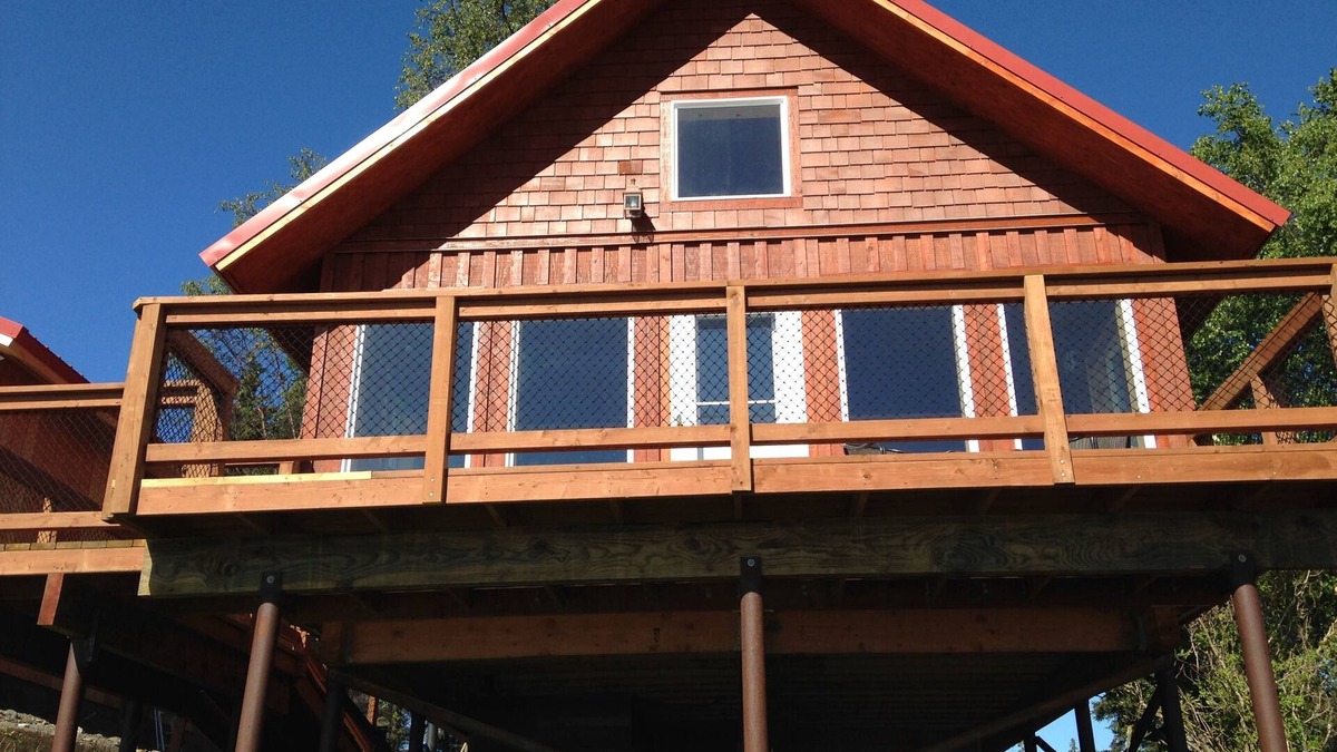 Homer Cabin | Beautiful Homer Beachside Cabins with room to park your boat