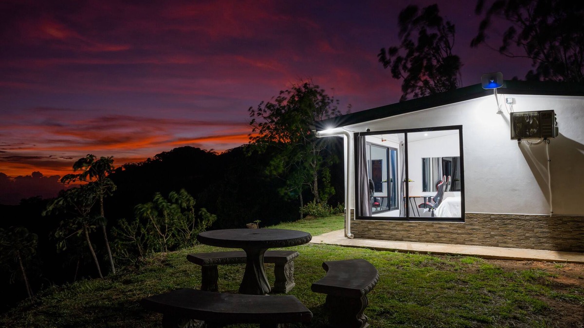 Liberia House | Beautiful Horizon House
