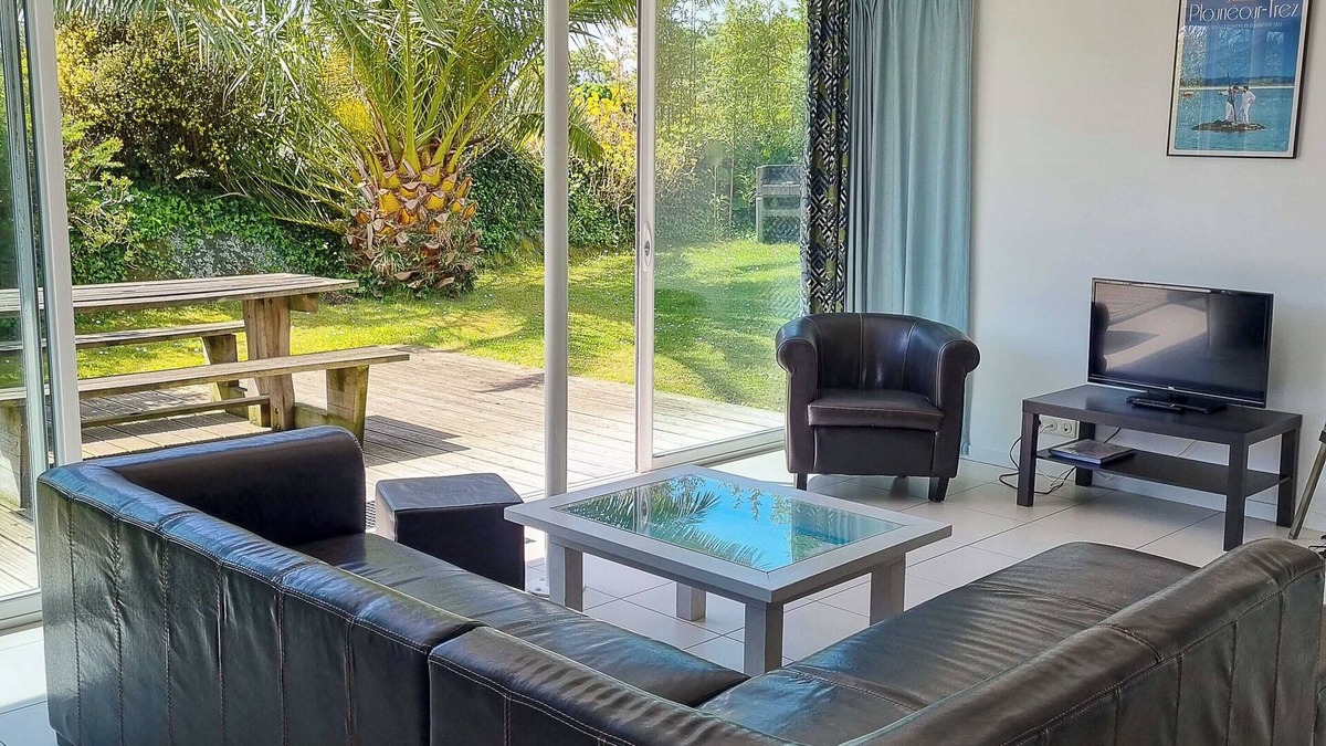 Guisseny Cottage | BEAUTIFUL HOUSE 100 METRES FROM THE BEACH WITH HEATED INDOOR POOL