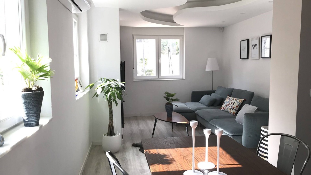 Cervello House | BEAUTIFUL HOUSE 20 MIN FROM BARCELONA WITH POOL AND BARBECUE!