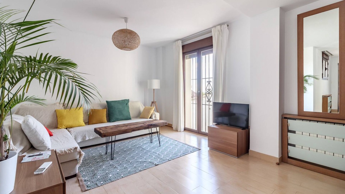 San Ildefonso House | Beautiful house- Albaicín- City center. Parking for large cars