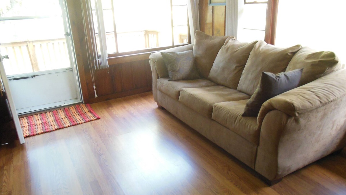 Lake Erie Beach House | Beautiful house close to the beach and Mickey Rats