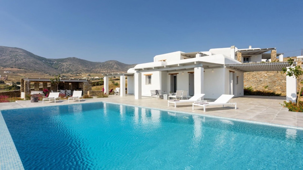 Paros Villa | Beautiful house for 10 people near of Golden Beach with beautiful sea views