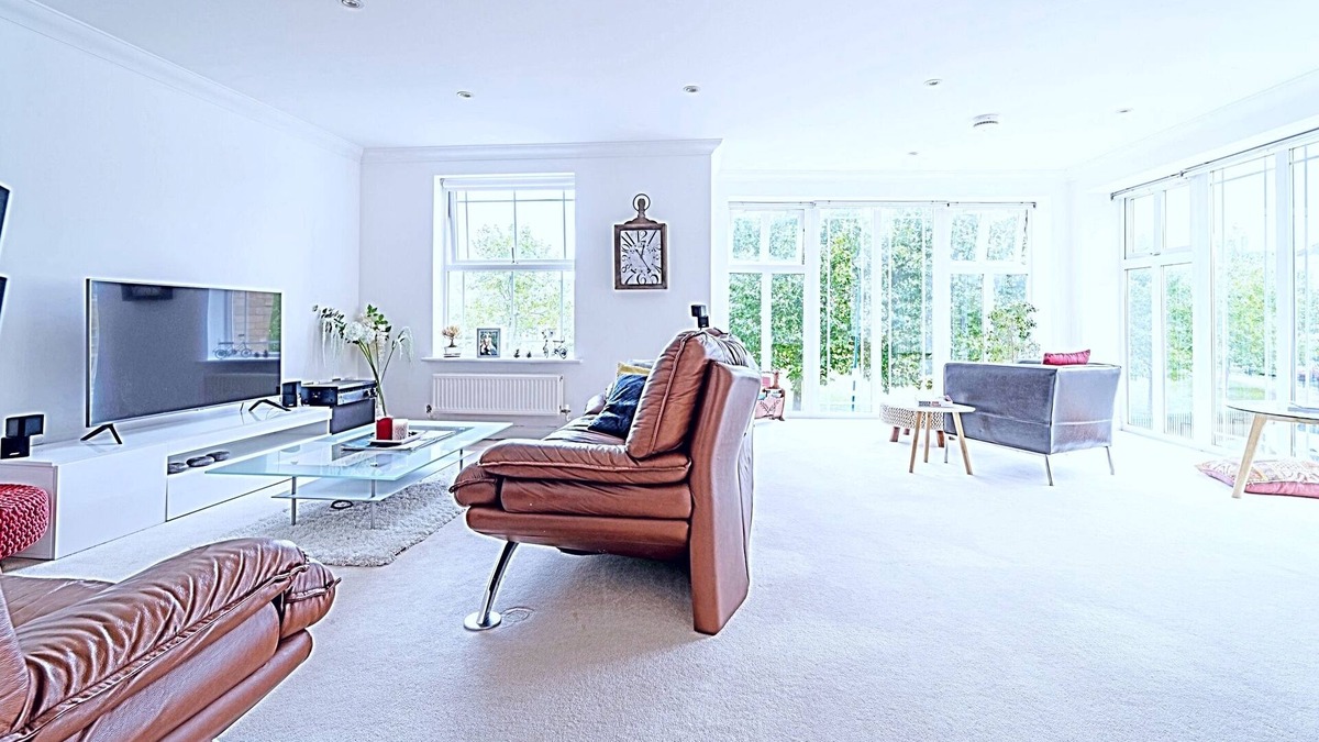 Camberley House | Beautiful House in a Tranquil Location