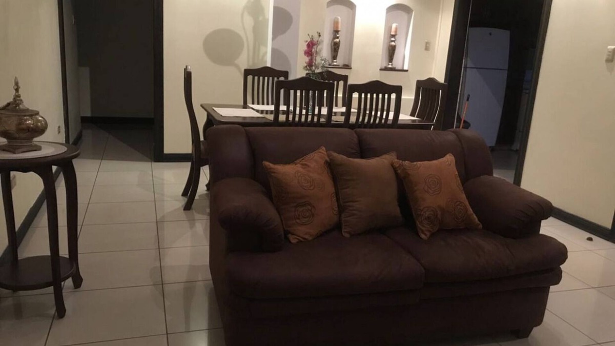 Cartago House | Beautiful house , master bedroom with jacuzzi, walking in closed, great view balcony of mountain and neighborhood and sunsets