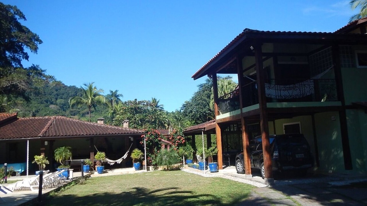 Boicucanga Beach House | Beautiful house near the beach
