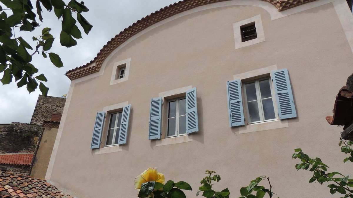Villeneuve House | BEAUTIFUL HOUSE OF CHARACTER IN THE CLASS VILLAGE OF VILLENEUVE-LEMBRON