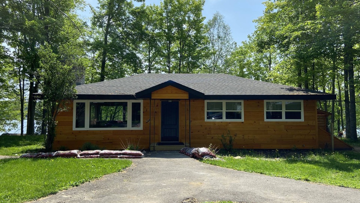 Iron River Cabin | Beautiful house on Camp Lake!