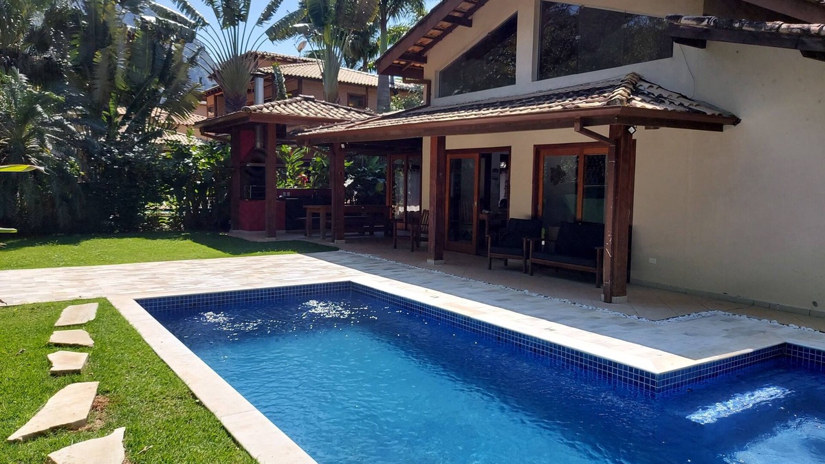 Praia do Pauba House | BEAUTIFUL HOUSE WITH POOL IN GATED COMMUNITY NEAR THE BEACH - PAÚBA/MARESIAS