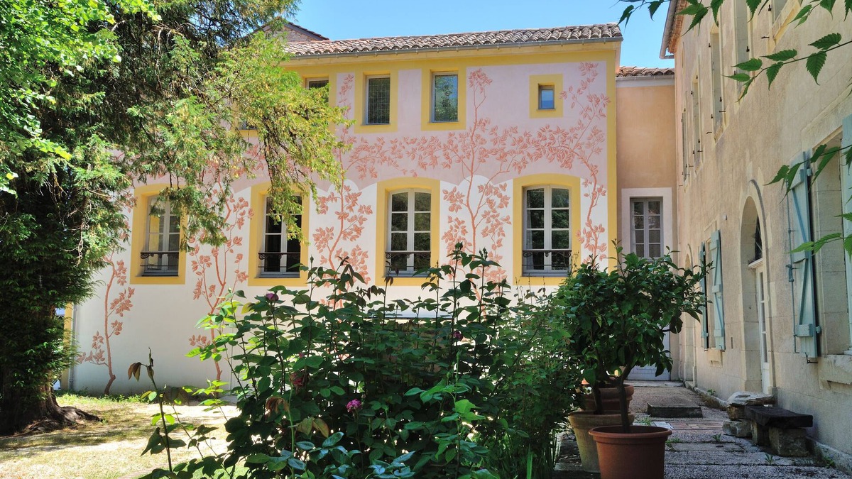 Albas House | Beautiful house with garden and view of the Lot