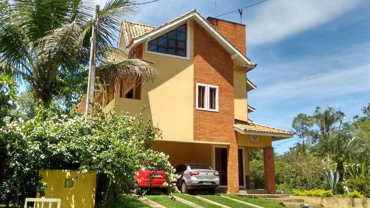 Peruibe House | Beautiful house with private pool and field - 24 hour surveillance - WI-FI