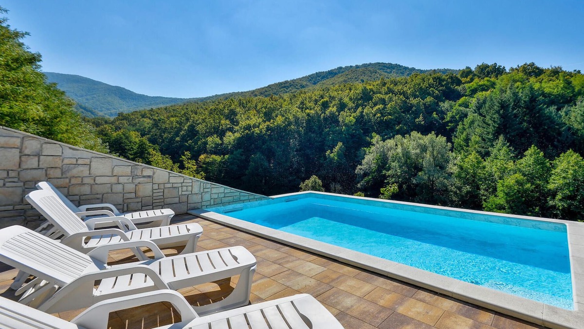 Bistra House | Beautiful home in Poljanica Bistranska