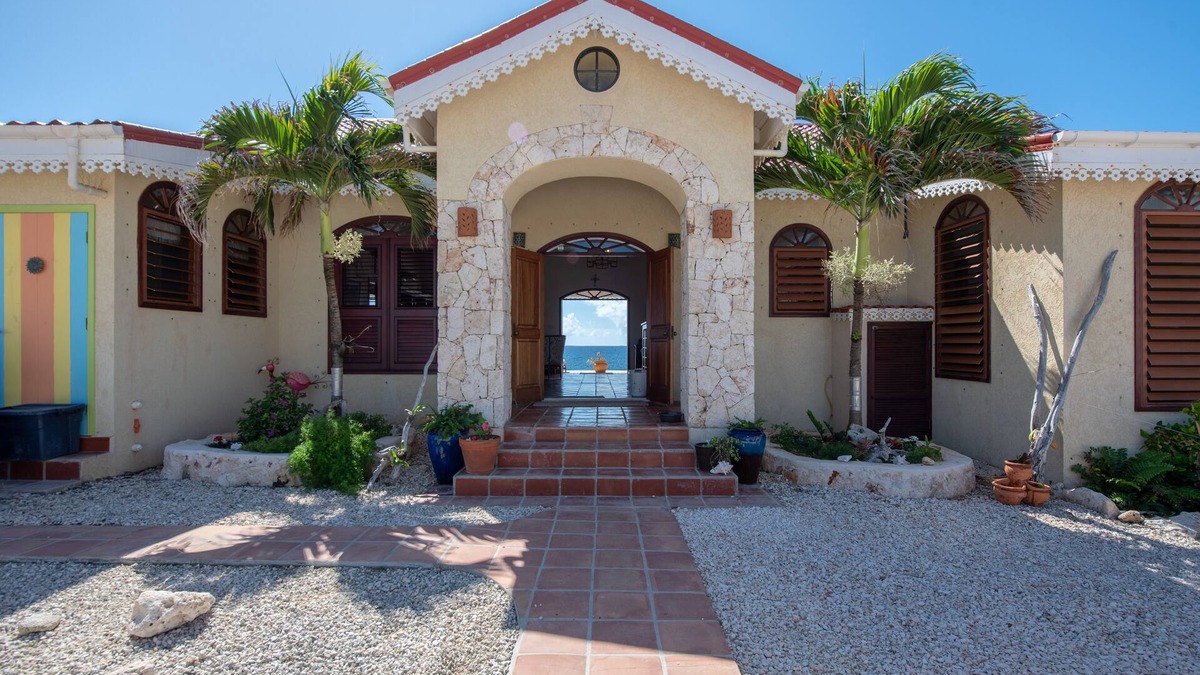 East End Village House | Beautiful island home modeled after traditional West Indian design