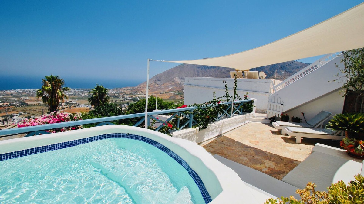 Exo Gonia Villa | Beautiful island Villa - Private plunge pool - Sea views