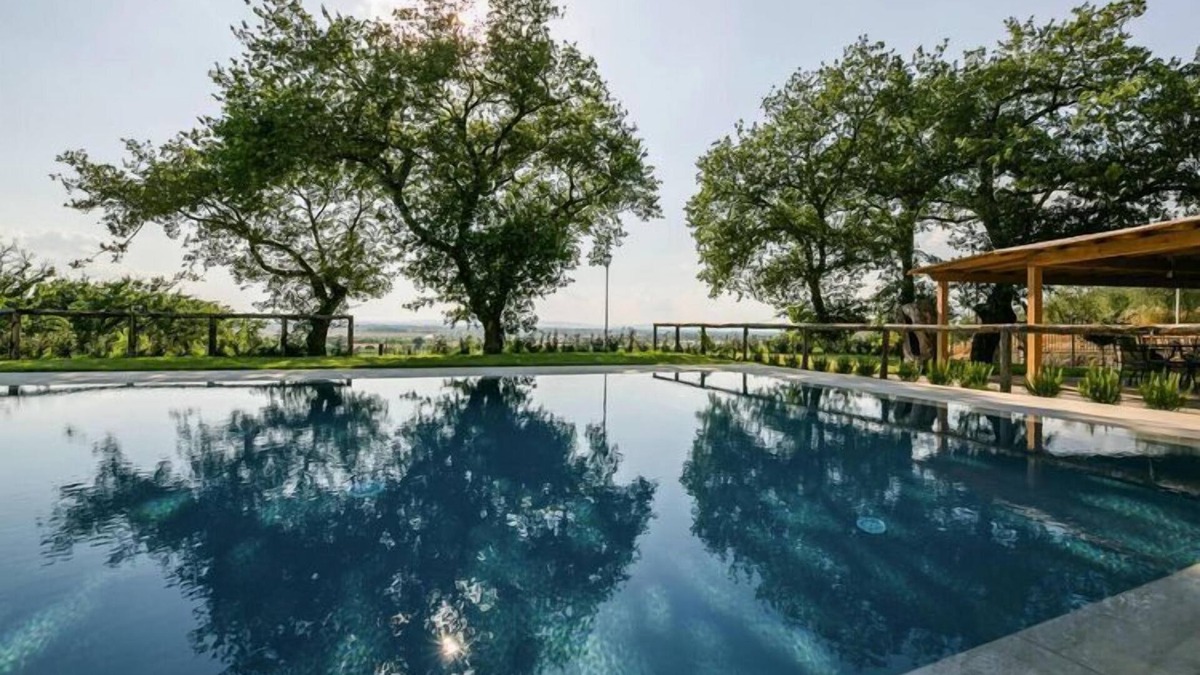 Montecchio Villa | Beautiful country house Villa Mezzavia with private pool in Costiglion Fiorentin