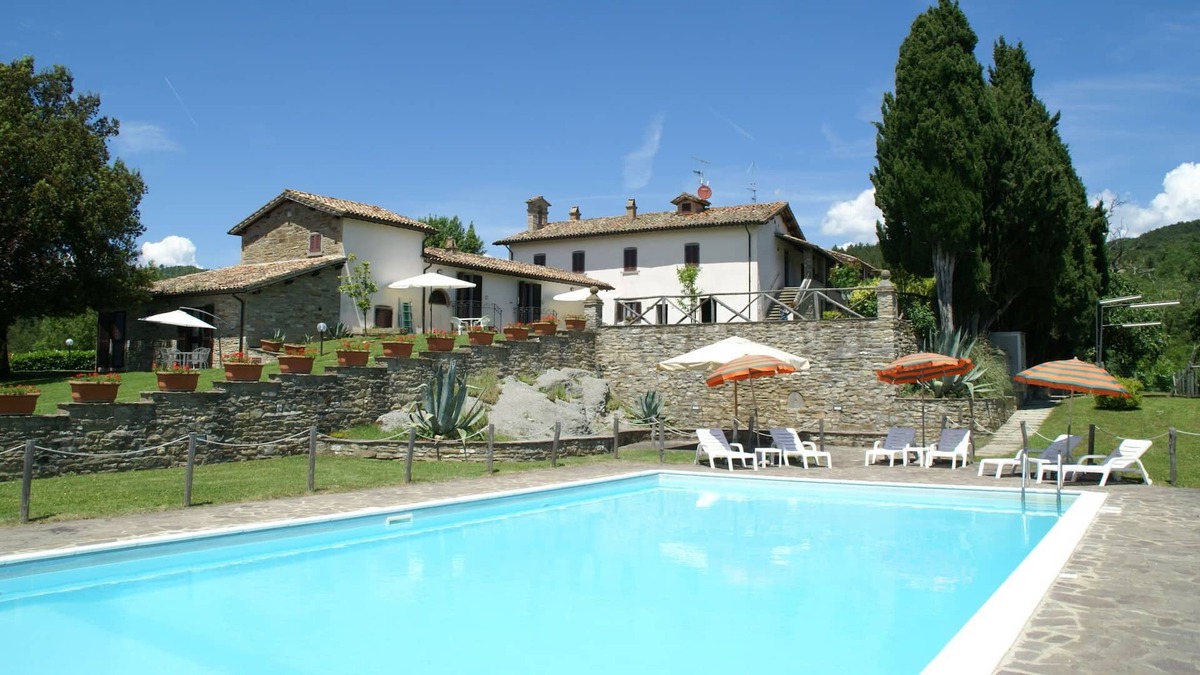 Fraccano House | Beautiful apartment with private terrace and panoramic swimming pool