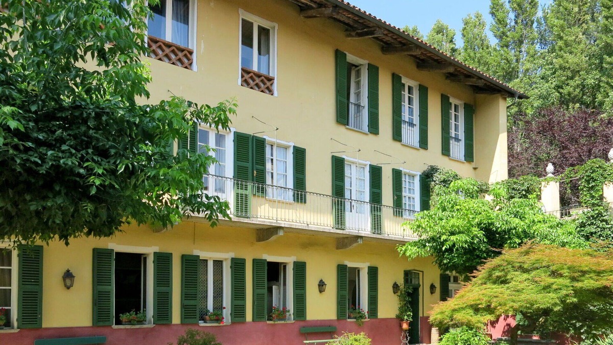 San Giorgio Canavese Apartment | Beautiful apartment for 6 guests with WIFI, TV, balcony, pets allowed and parking