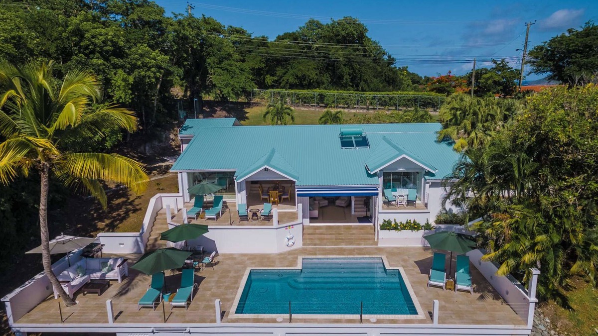 Saline Point Villa | Beautiful La Mer Luxury villa
