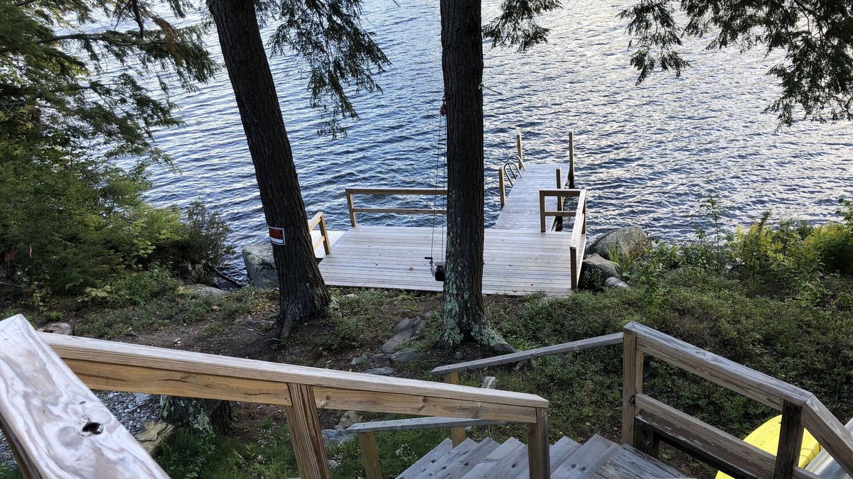 Stinson Lake Cabin | Beautiful Lake Front Rental