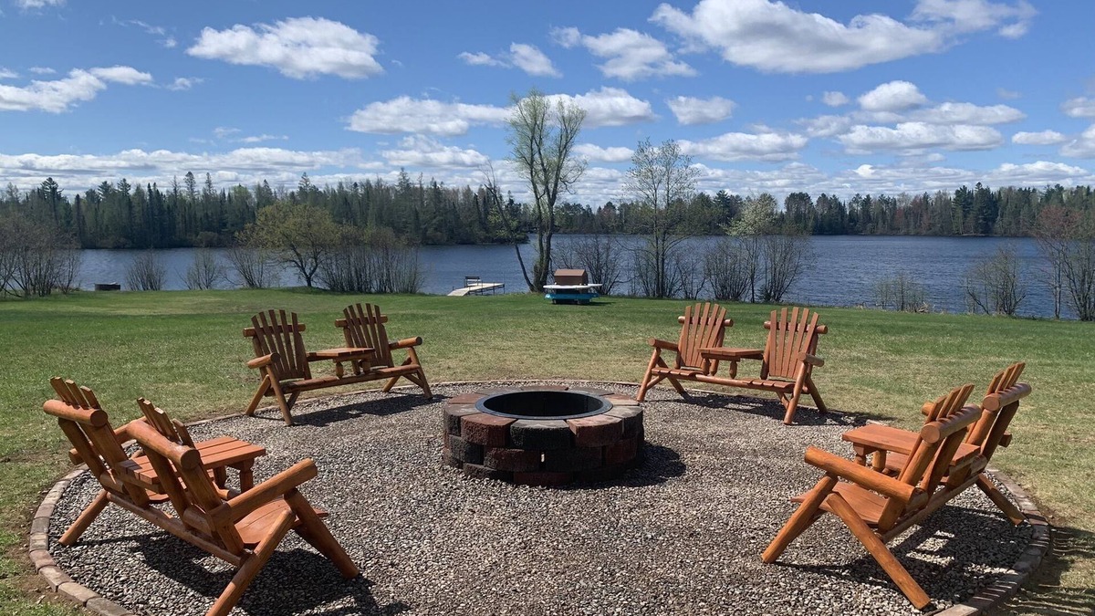 Mercer House | Beautiful Lake House on ATV/UTV/Snow Trails! Your Northwoods Adventure Awaits!