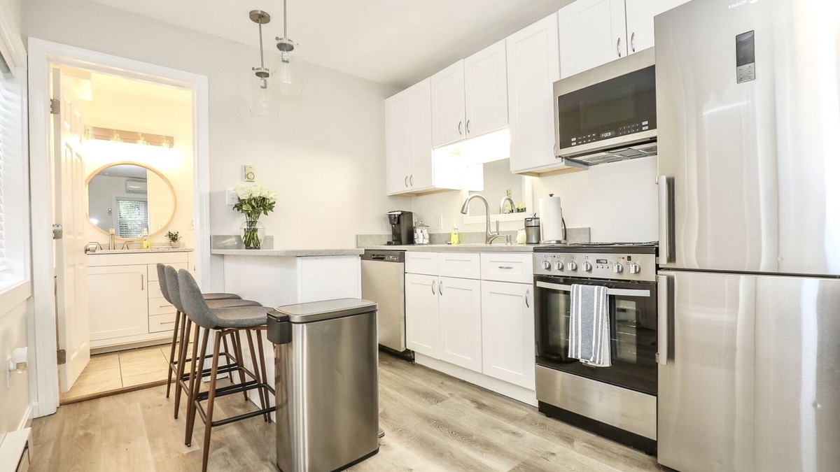 Winnisquam House | Beautiful Lake Views