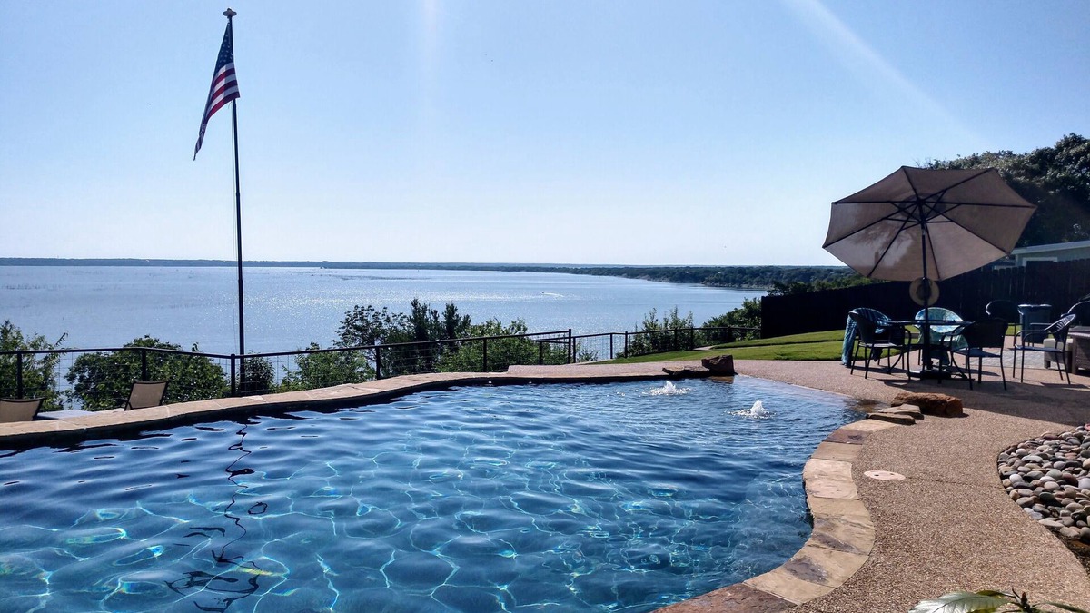 Morgan House | Beautiful Lake Whitney Home