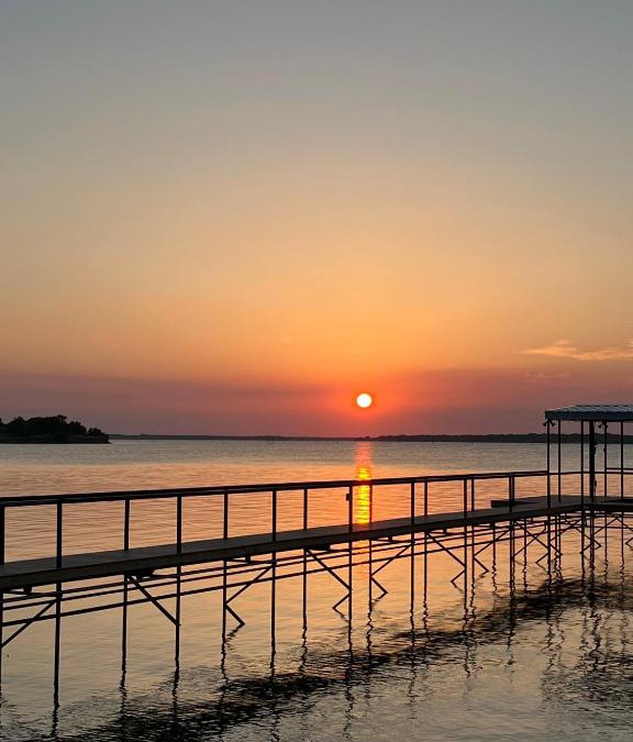 West Tawakoni House | Beautiful lakefront house in private woods