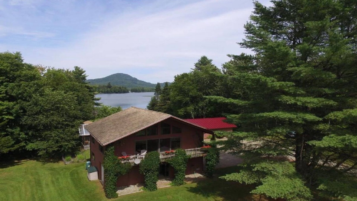 Eden House | Beautiful lakefront home, 20 acre private lot. Close to Stowe and Jay Peak