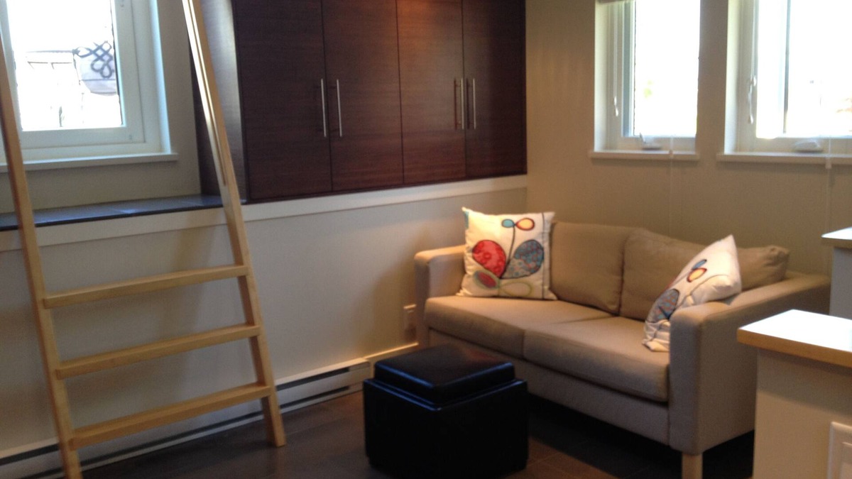 West Point Grey House | Beautiful Laneway Home With Incredible View