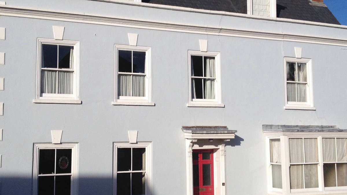 Wareham House | Beautiful large Georgian house with a big garden. Perfect for a family or two!