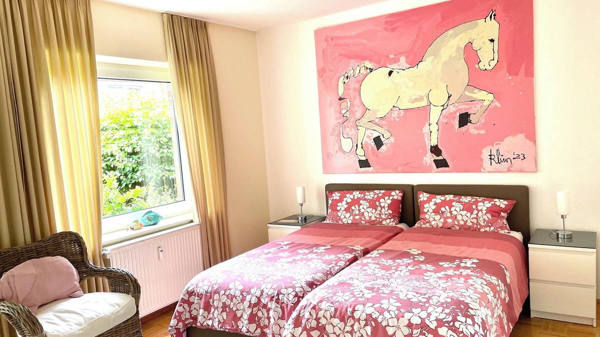 Burgeresch Apartment | Beautiful living in a quiet and central location. 2 bedrooms/1 - 4 persons