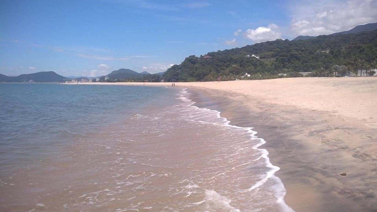 Centro Apartment | Beautiful Loft Costa Azul- Massaguaçu WITH AIR CONDITIONING
