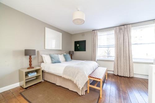 Fulham Apartment | Beautiful loft style apartment