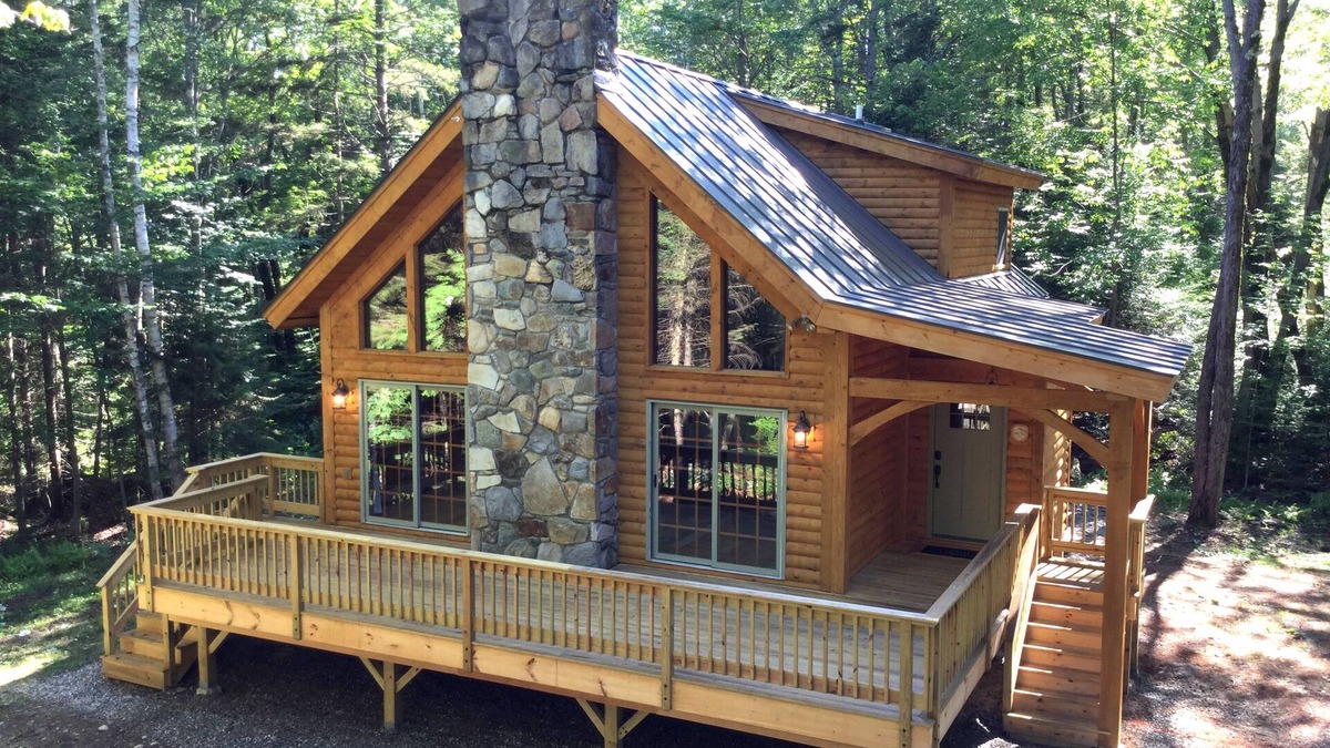 Weston Cabin | Beautiful Log Cabin in Weston, VT