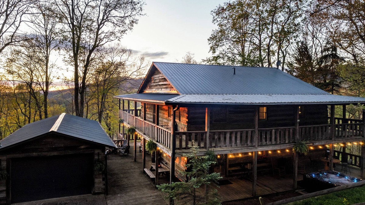 Wolf Laurel Cabin | Beautiful Log Home with Hot Tub, Sauna + Stunning Mountain Views – Featured on HGTV & Disney!