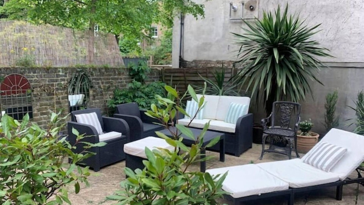 Harrow Road Apartment | Beautiful London Apartment in Maida Vale