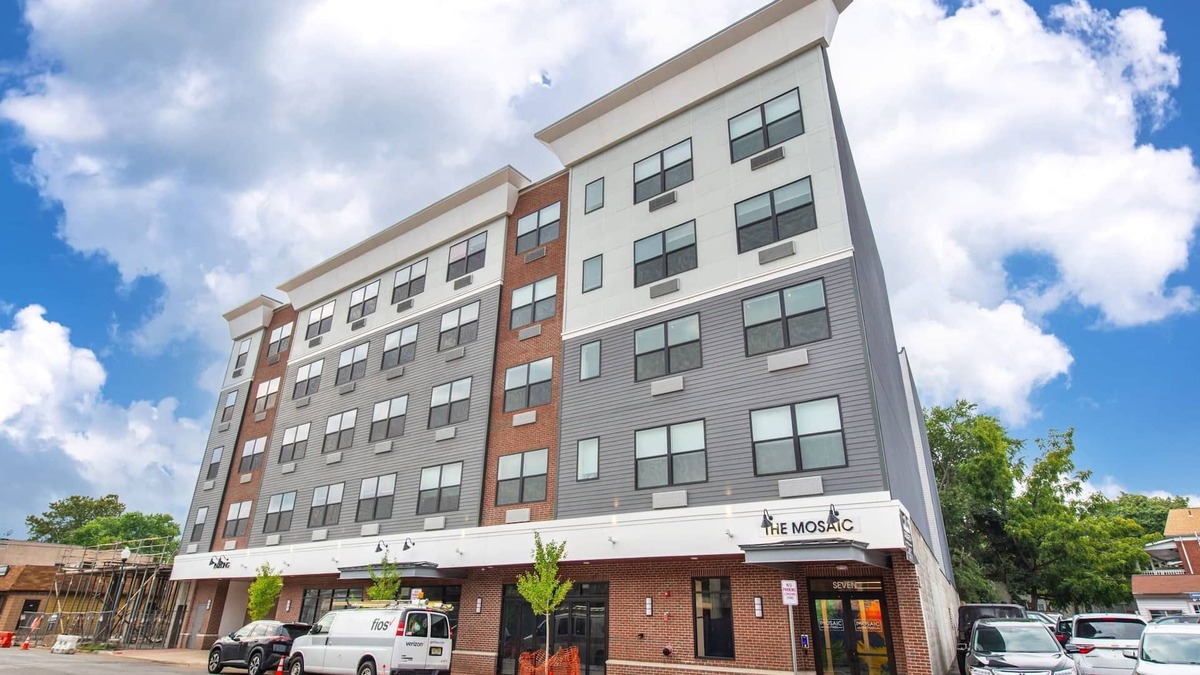 Bound Brook Apartment | Beautiful Luxury Apartment in Downtown Bound Brook