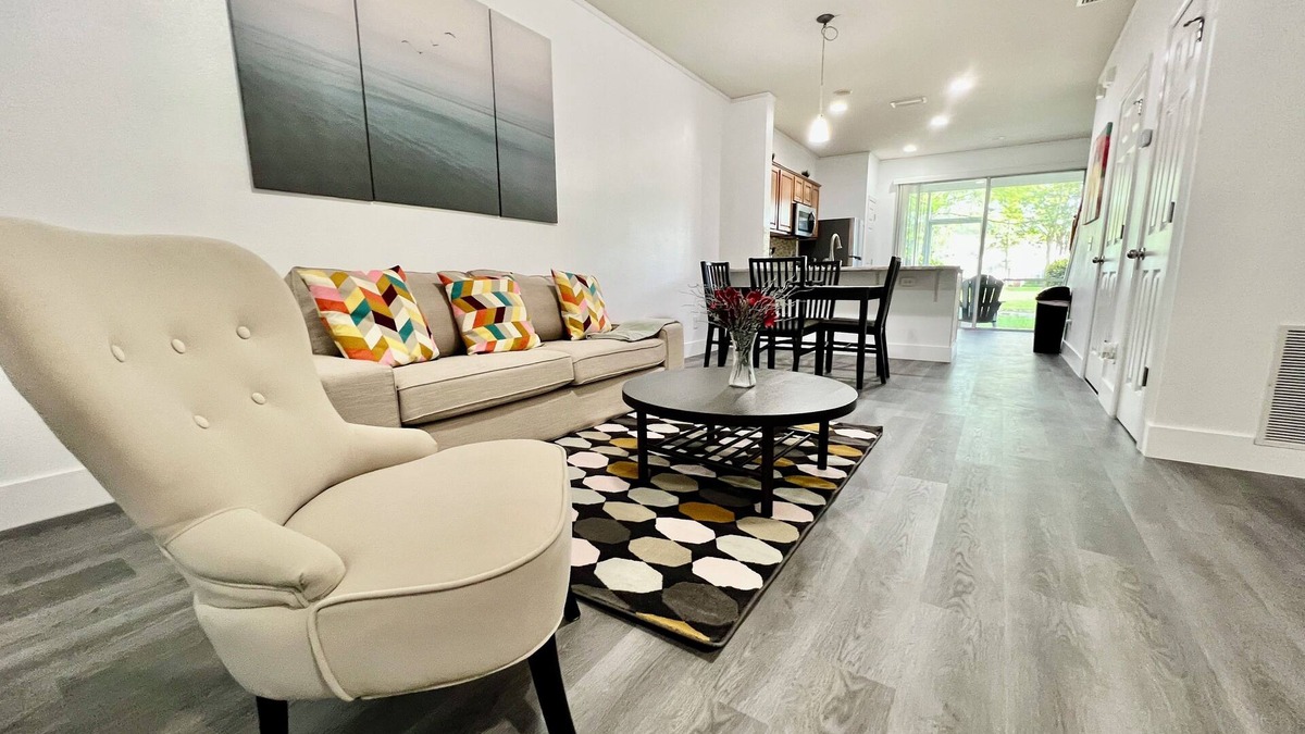 Beach Haven House | Beautiful Luxury House Great Location Near Beaches Mayo Clinic Shops Restaurants