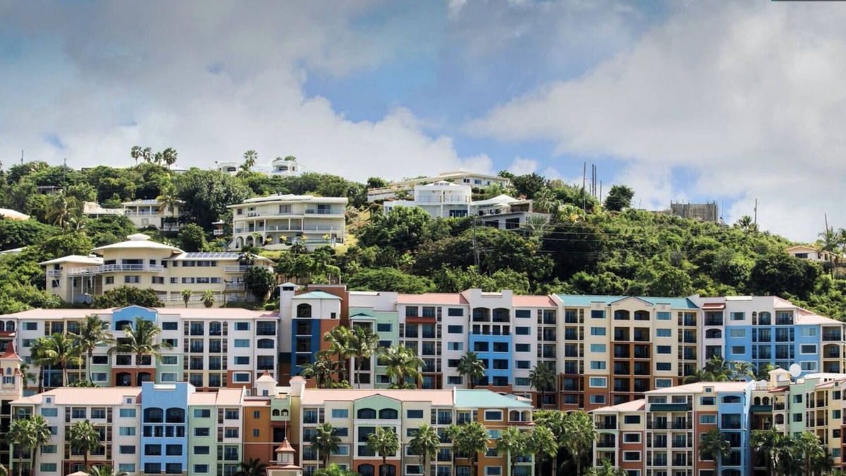 Flag Hill Hotel | Beautiful Luxury Marriott Resort on the Beach, Oceanfront, Two Bedroom Suites!