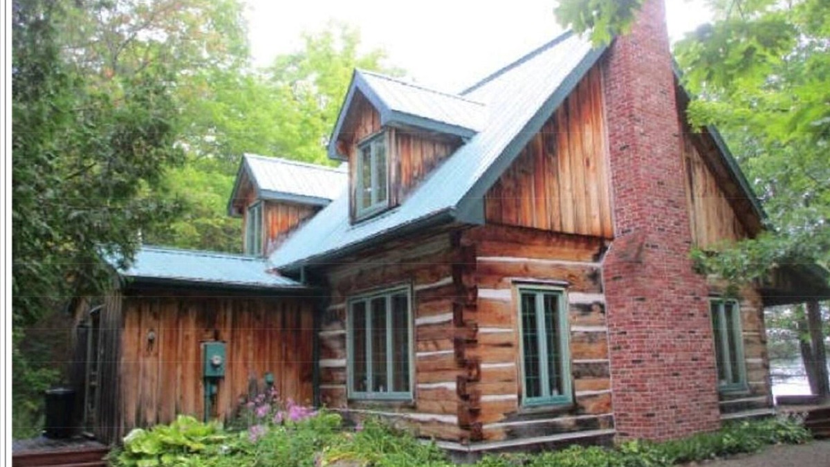 Georgian Bay Cottage | Beautiful Luxury Muskoka Waterfront Dream Cottage on Six Mile Lake