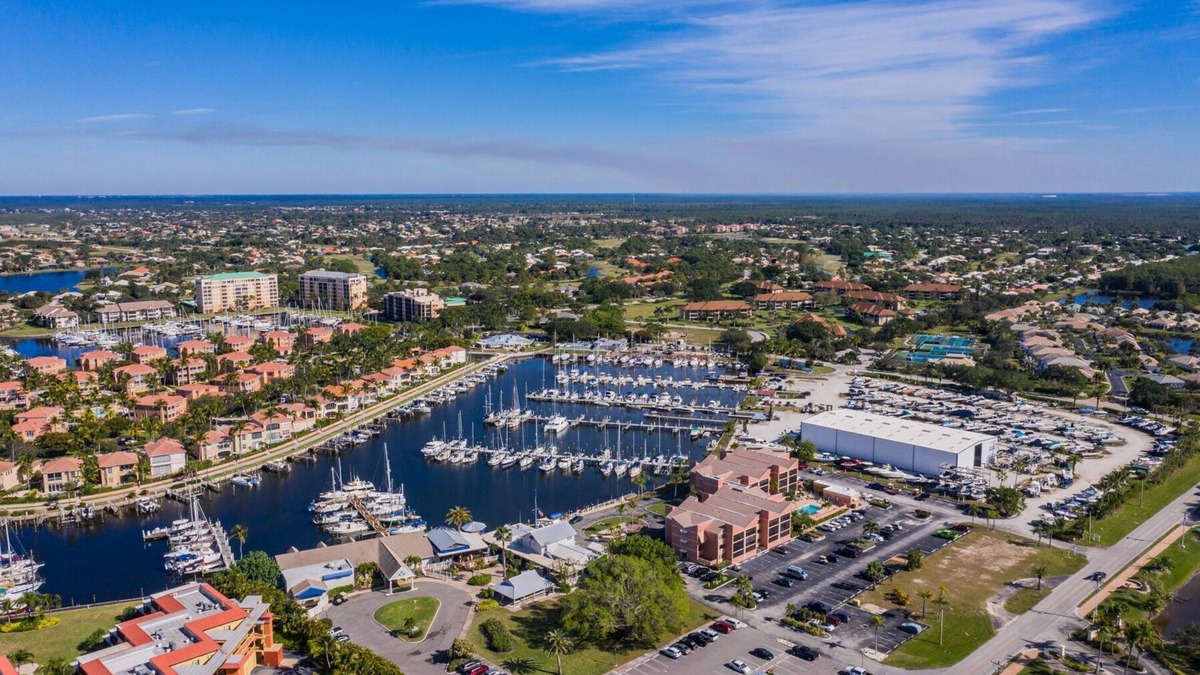Burnt Store Marina Condo | Beautiful marina view in the Keel Club @ Burnt Store Marina and Country club