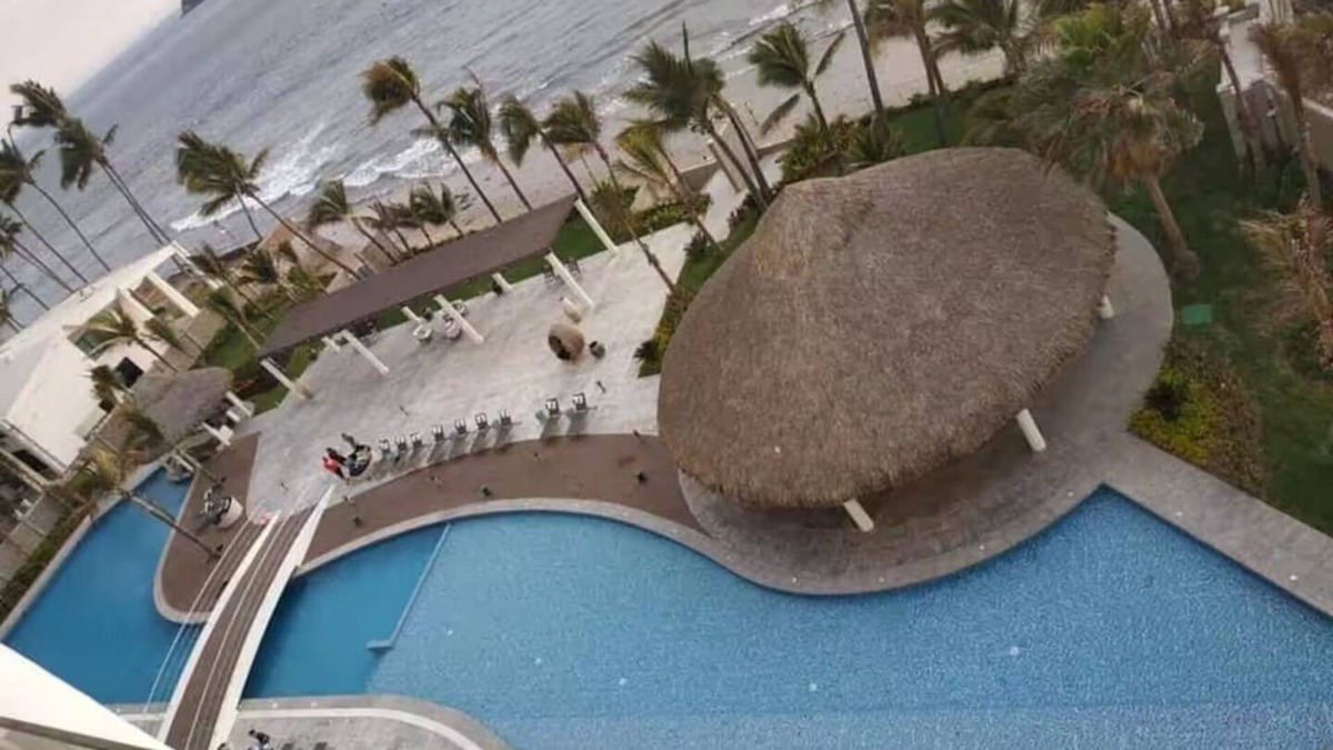 Lomas de Mazatlan Apartment | Beautiful Mazatlan Beachfront Apartment 1501