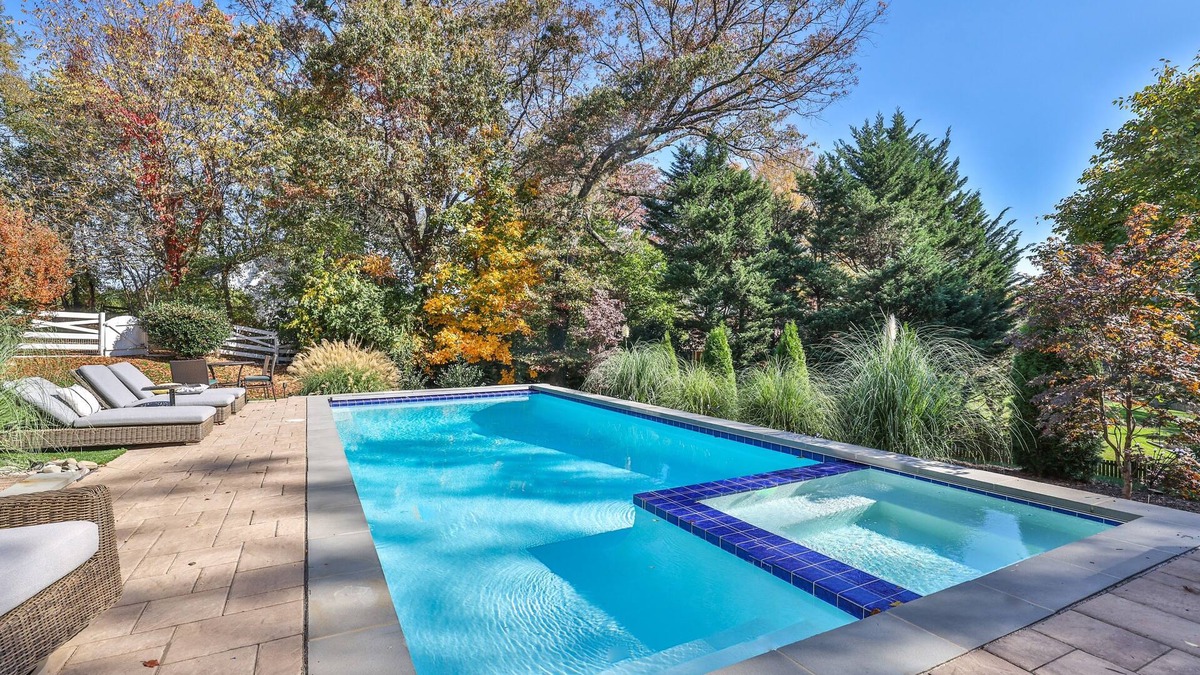 McLean House | Beautiful McLean estate - heated pool and hot tub, 20 min to DC!
