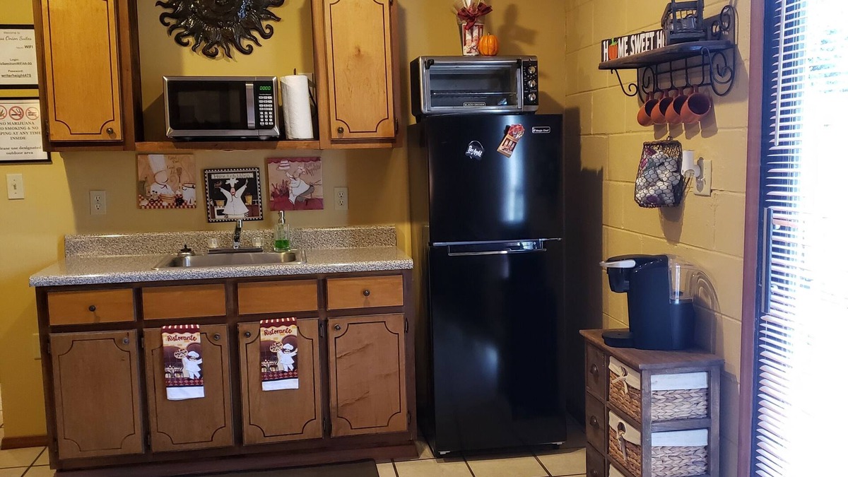 Selma Apartment | Beautiful Mediterranean studio apt with private patio