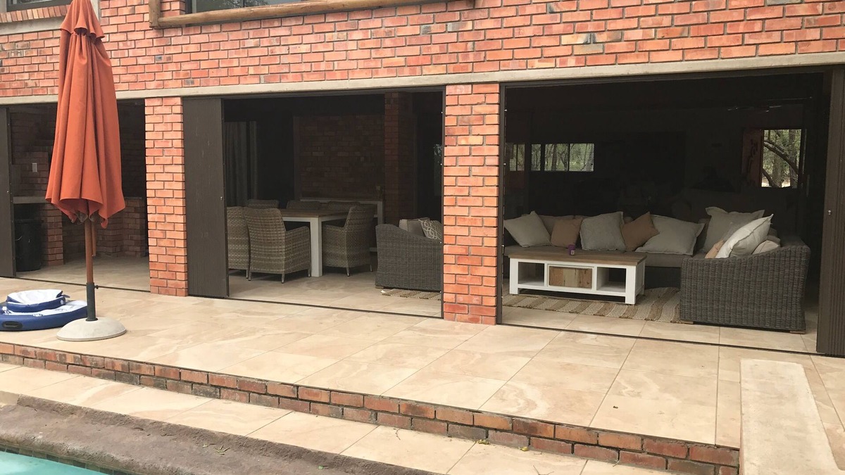 Marloth Park House | Beautiful modern bushveld house in the peaceful nature conservancy Marloth Park.