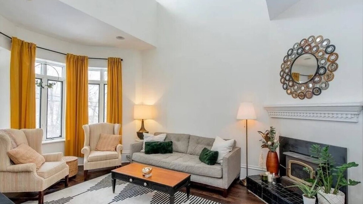 West Side House | Beautiful Modern Victorian Home with unique private rooms