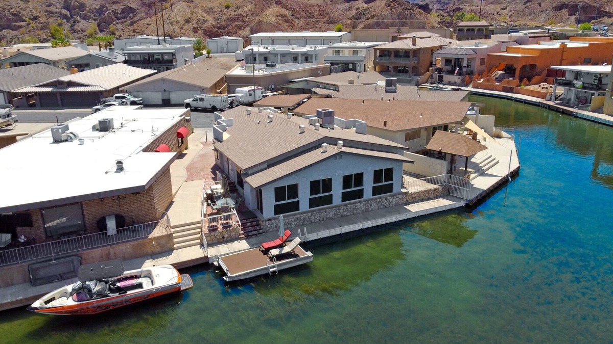 Moovalya Keys House | Beautiful Moovalya Keys Waterfront - 3 bed/3 bath with boat dock